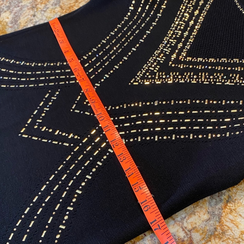 St. John Couture - Geometric Pointelle Jacquard Sweater - READ MEASUREMENTS - Picture 4 of 17